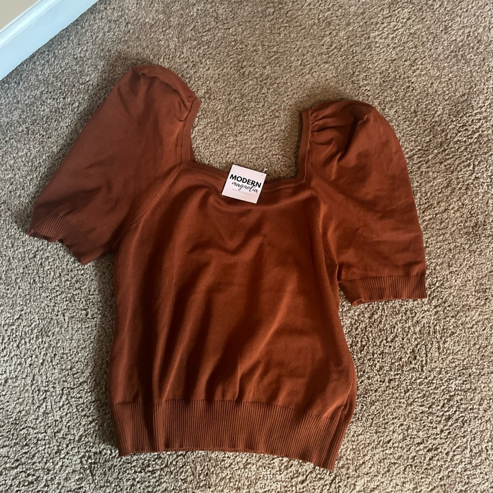 Talent  Rust square Neck Sweater puffy sleeves new